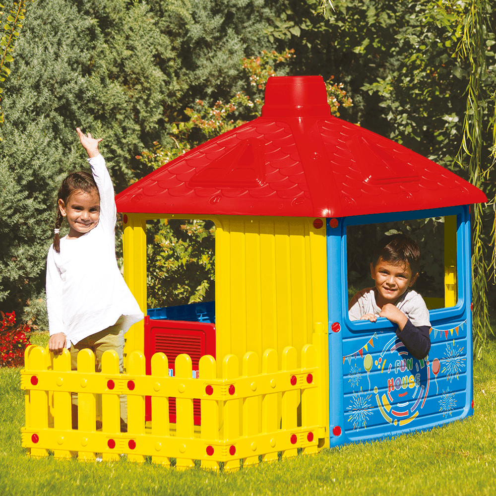 Townhouse with Fence Playset - Little Explorers